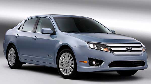 2010 Ford Fusion Hybrid stands test of time